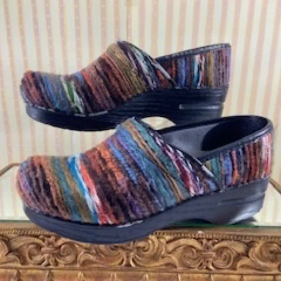 Dansko Clogs - Picture 3 of 16